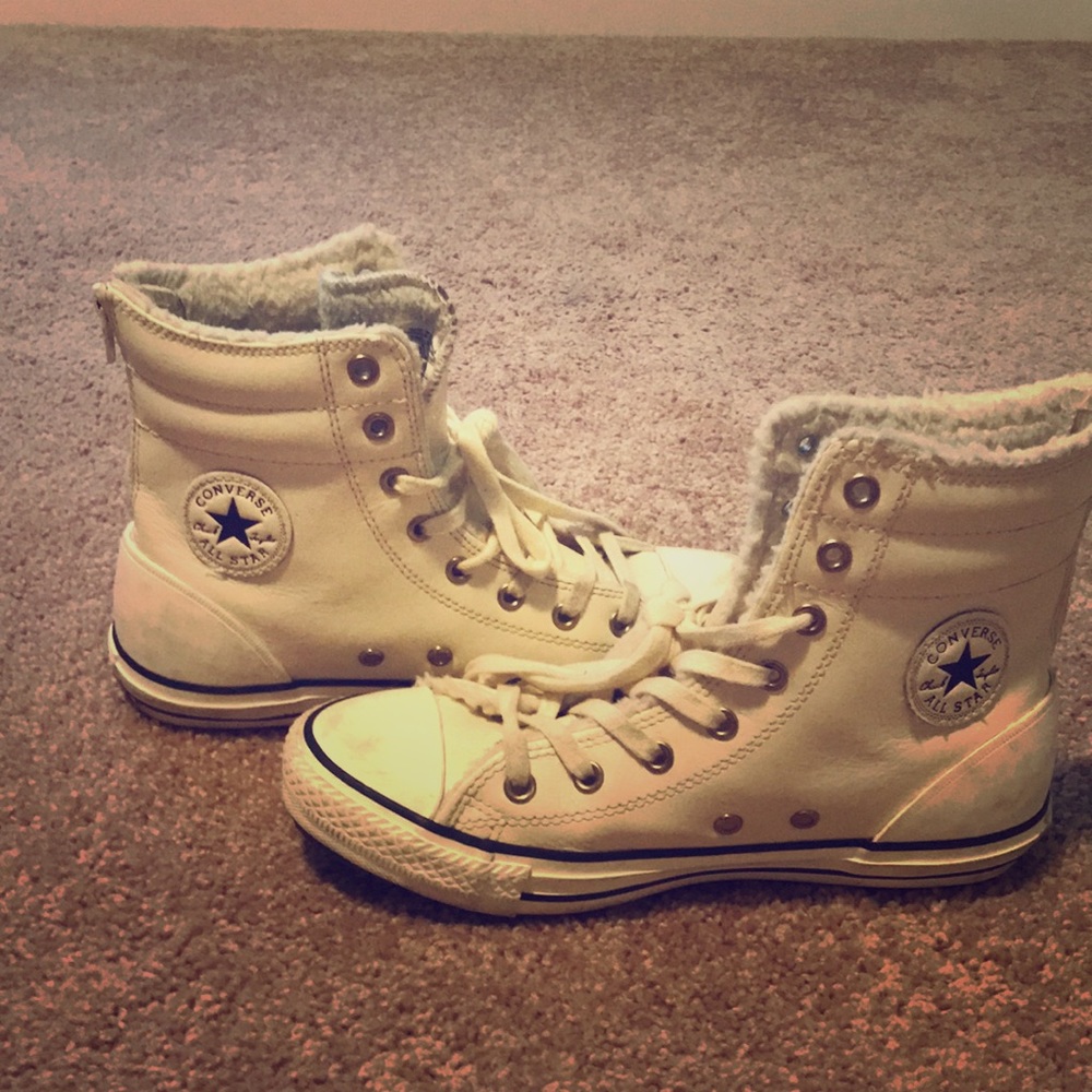White Converse hight top